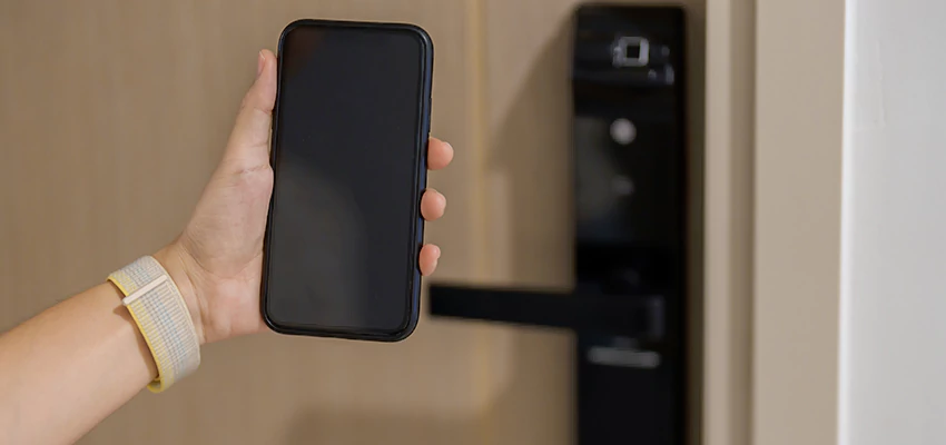 Keypad Wifi Locks Repair And Installation in Clovis, CA