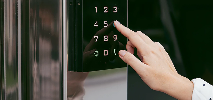 Property Management Locksmith For Lock Installation in Clovis, CA