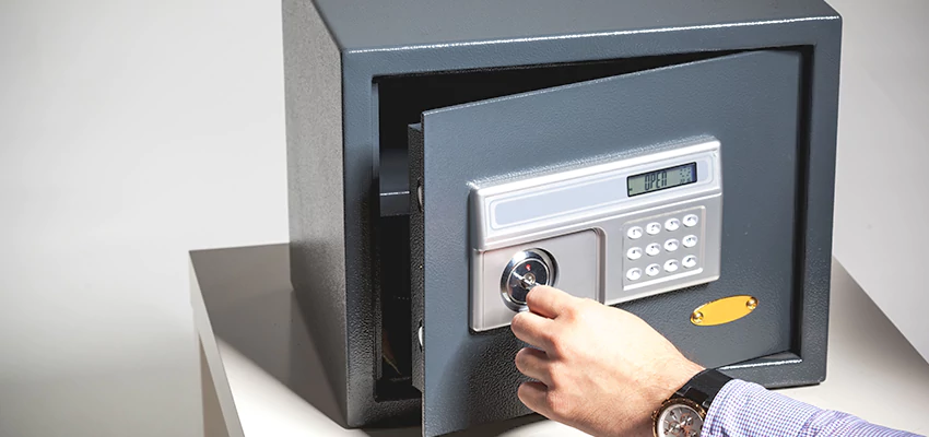 Jewelry Safe Unlocking Service in Clovis, California